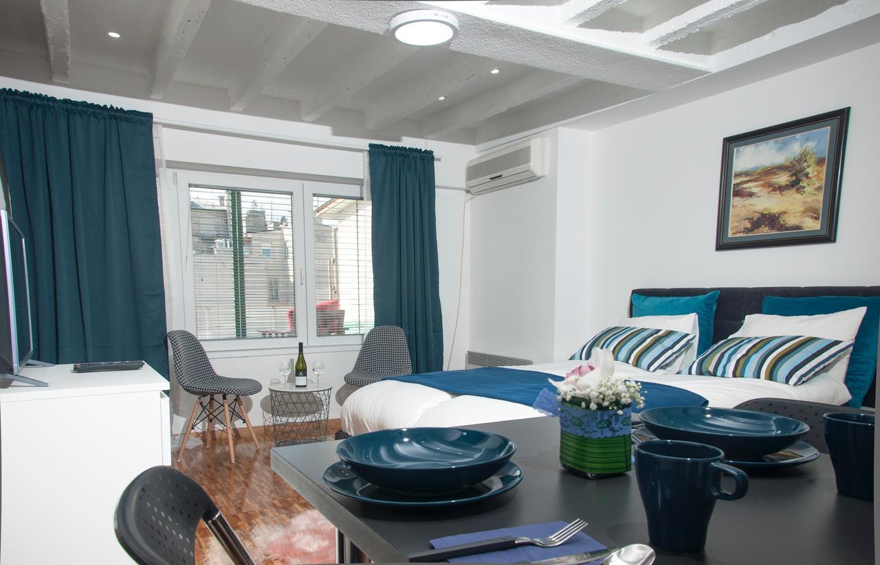 Apartment Atelje Downtown Belgrado Buitenkant foto