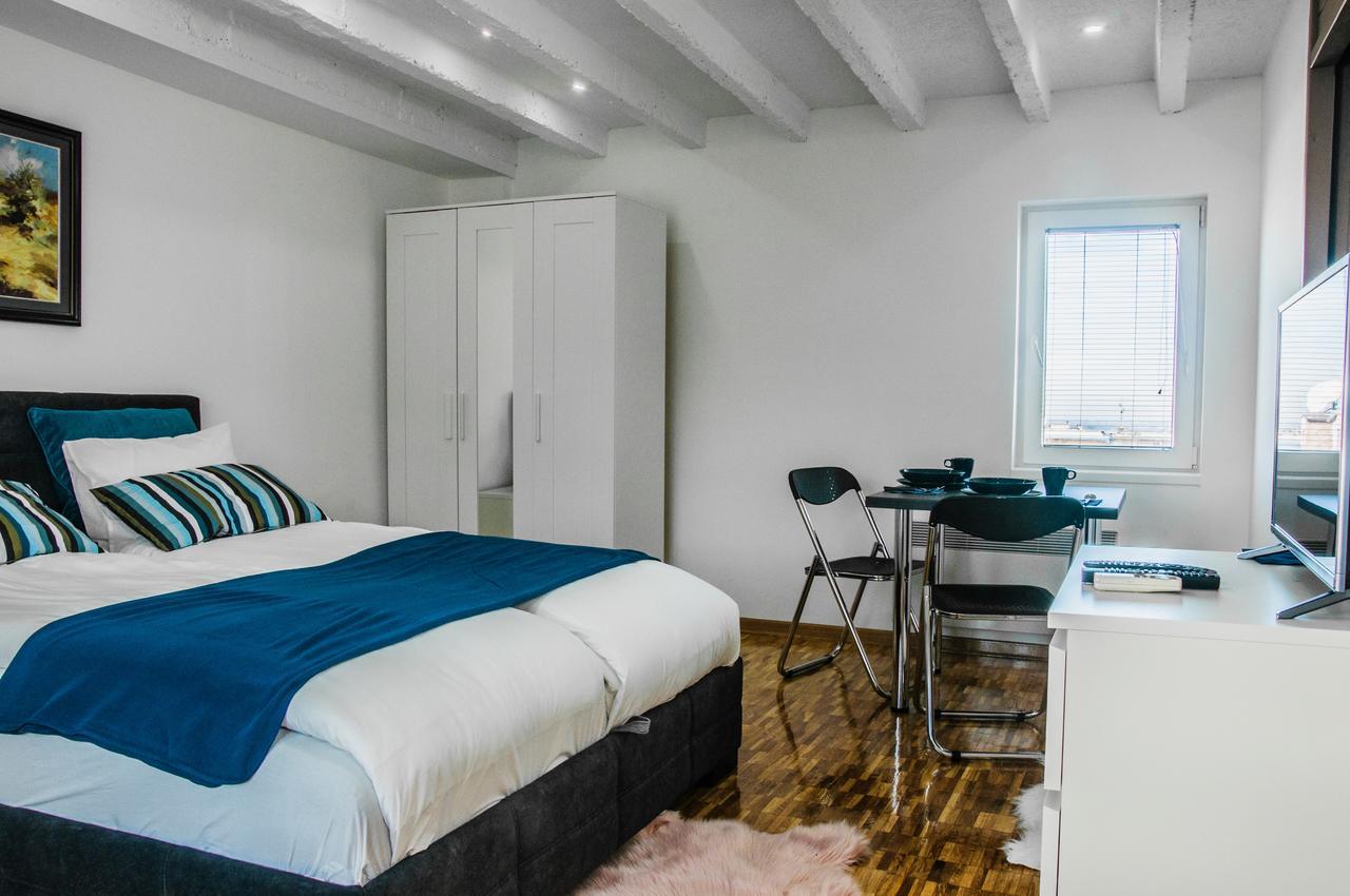 Apartment Atelje Downtown Belgrado Buitenkant foto